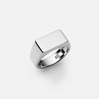 Sterling Silver rectangular polished signet ring. Rectangle in horizontal orientation. Can be personalised with engraving. 